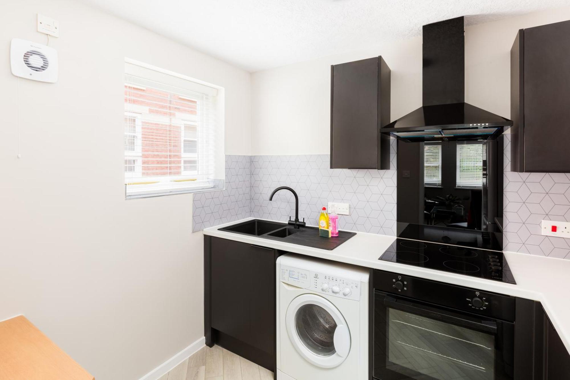 Modern 2-Bedroom Apartments With Free Parking In Leamington Spa Extérieur photo