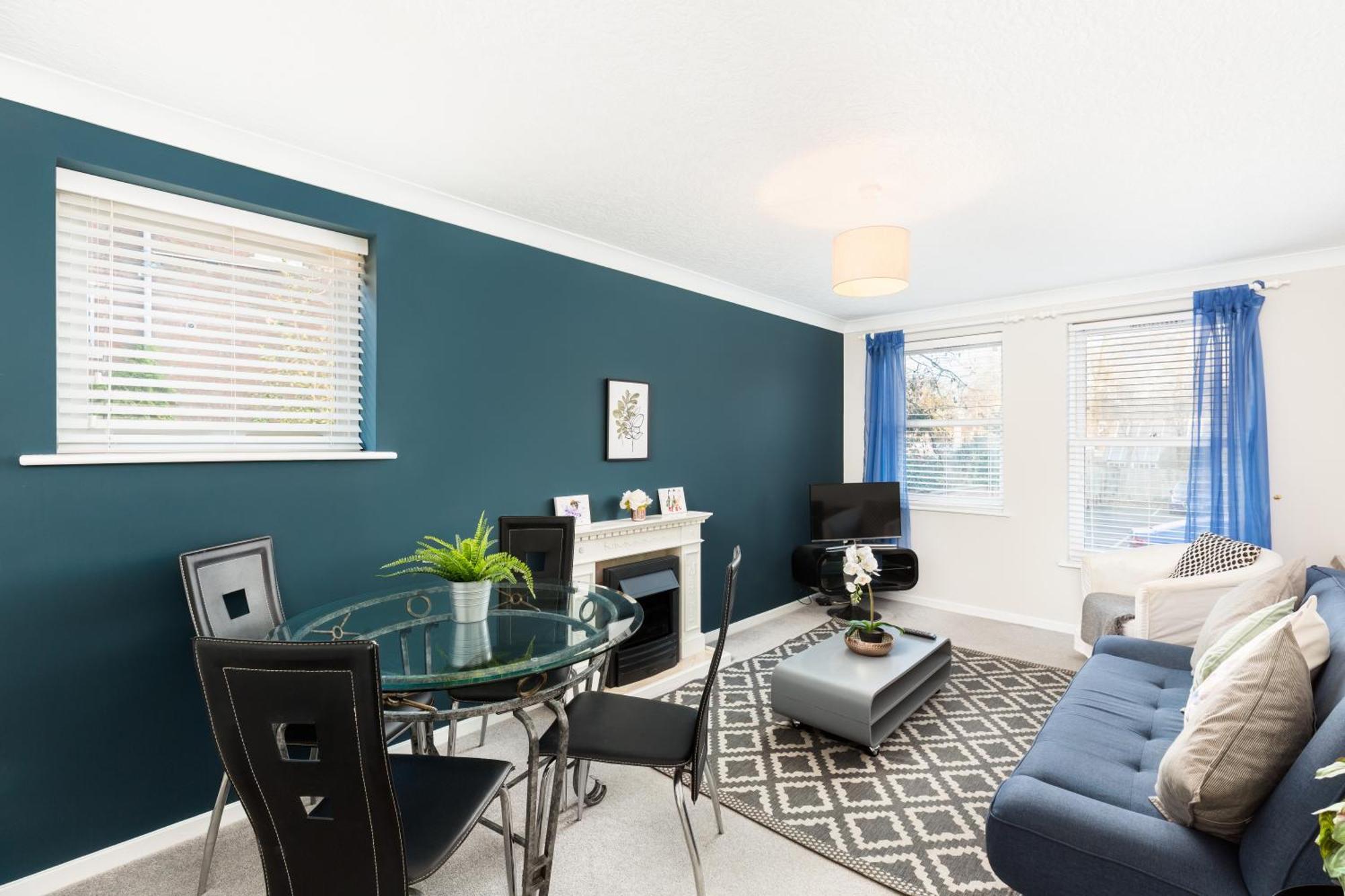 Modern 2-Bedroom Apartments With Free Parking In Leamington Spa Extérieur photo