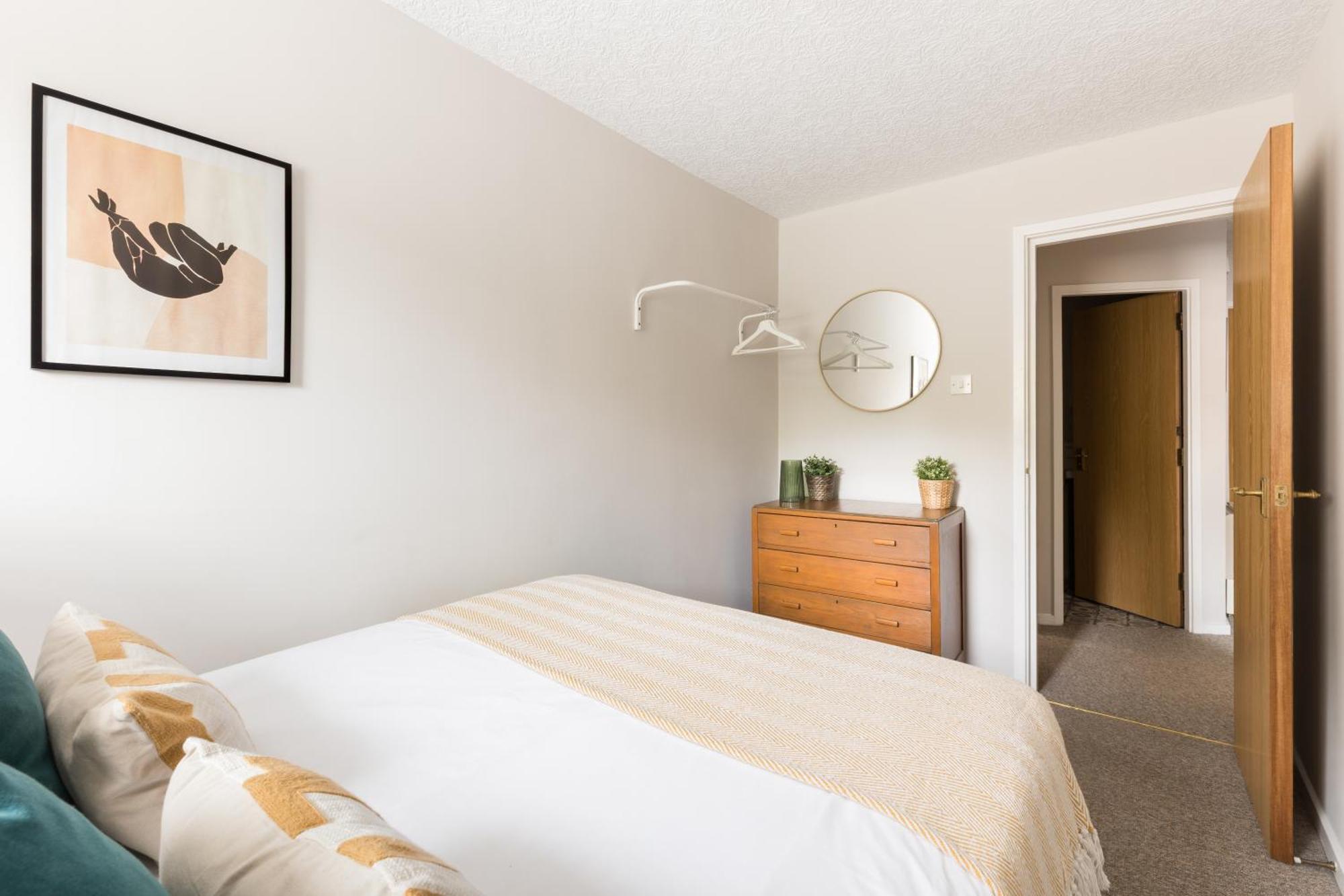 Modern 2-Bedroom Apartments With Free Parking In Leamington Spa Extérieur photo