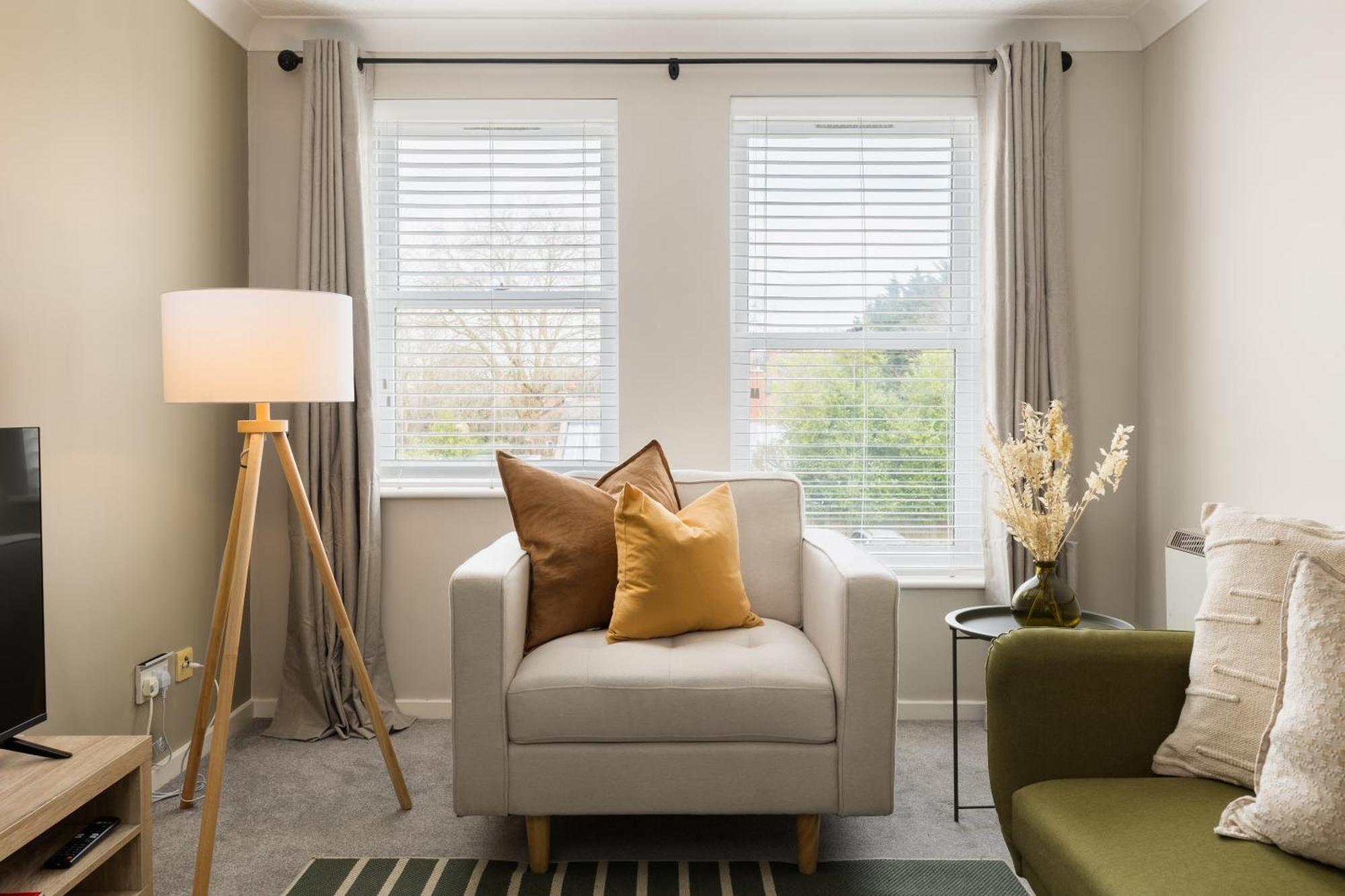Modern 2-Bedroom Apartments With Free Parking In Leamington Spa Extérieur photo
