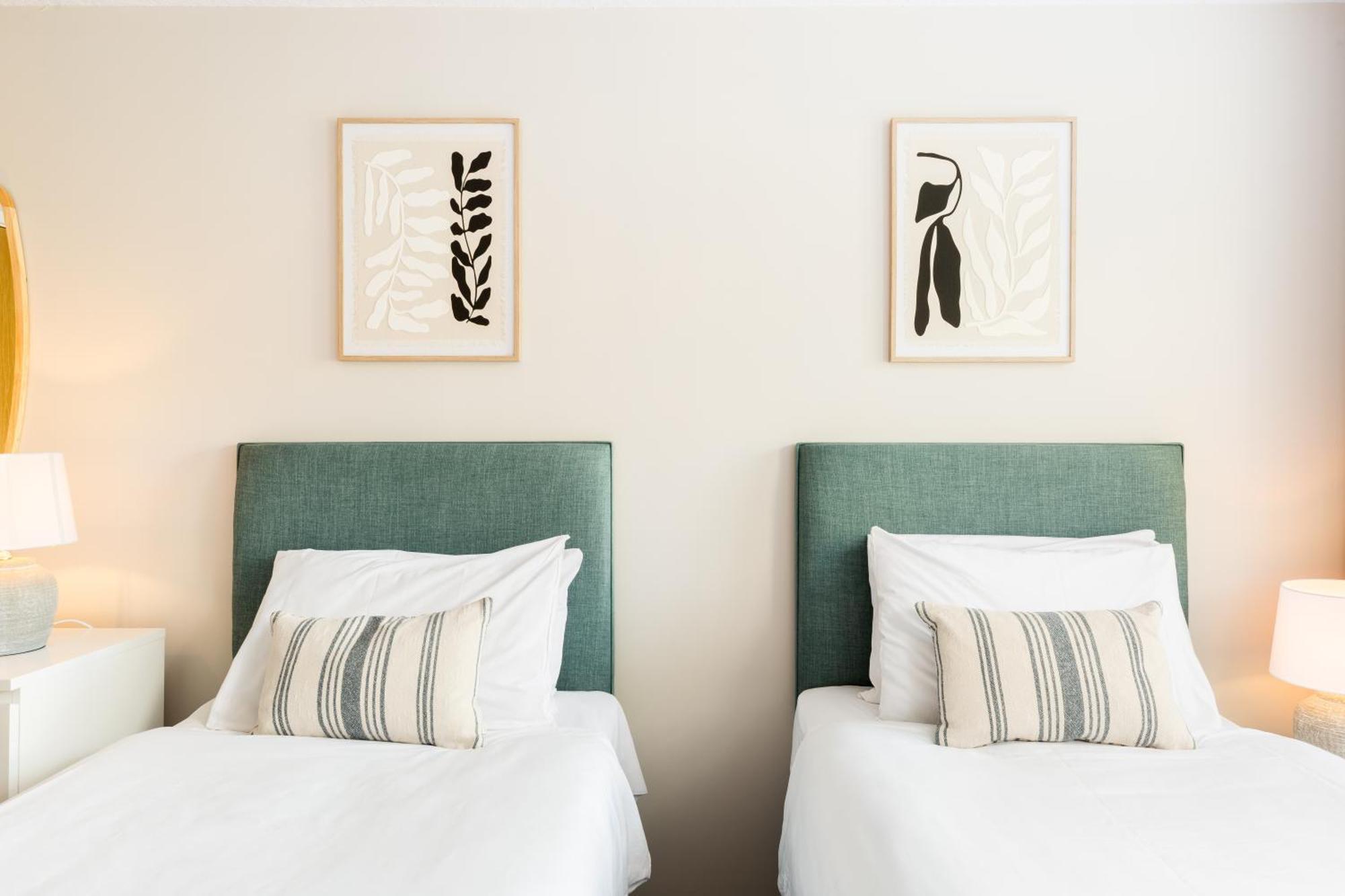Modern 2-Bedroom Apartments With Free Parking In Leamington Spa Extérieur photo